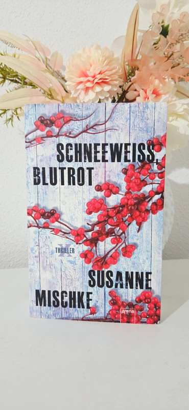 Schneeweiß Blutrot