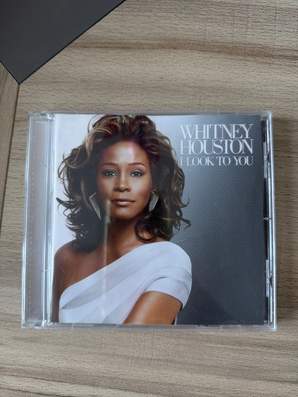 CD Whitney Houston I look to you
