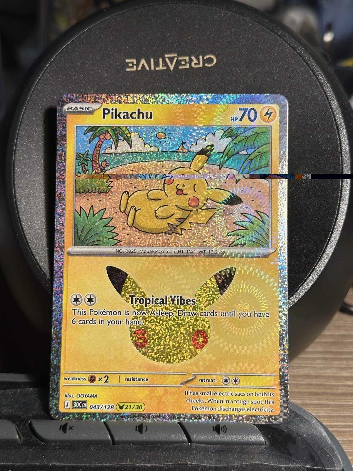 Pikachu 043/128 Me: Holo Celebrazione 30°