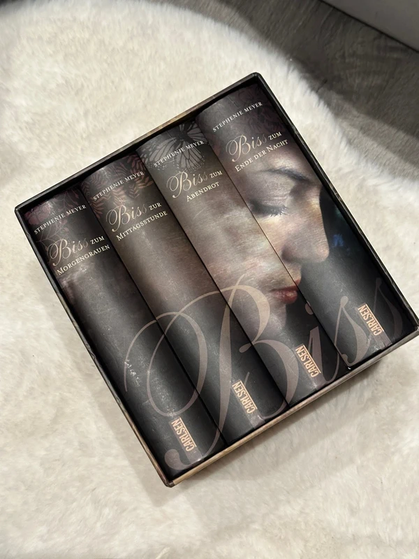 Twilight - Bandreihe - gebundenes Buch - Roman - Stephenie Meyer