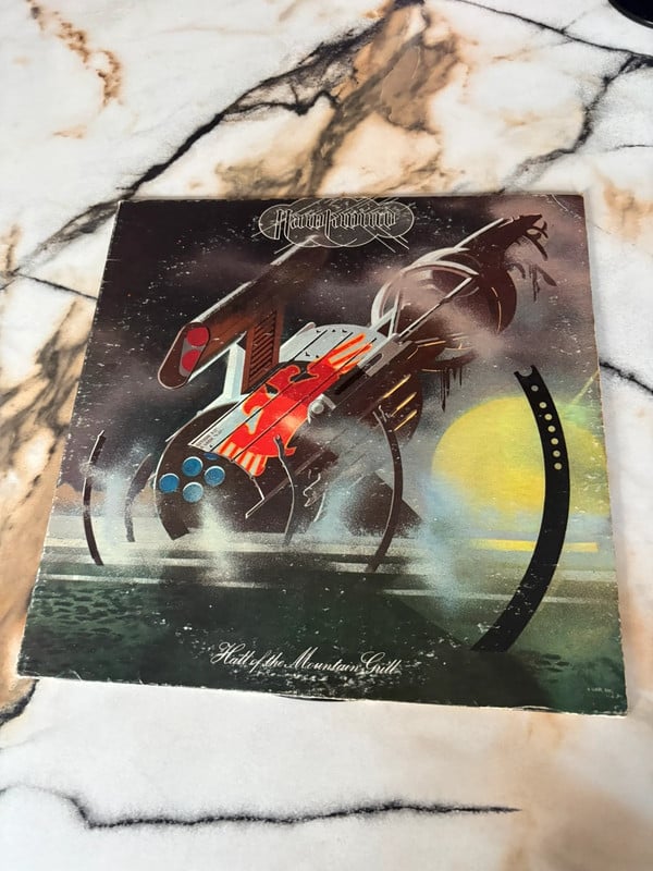 Hawkwind – Hall Of The Mountain Grill