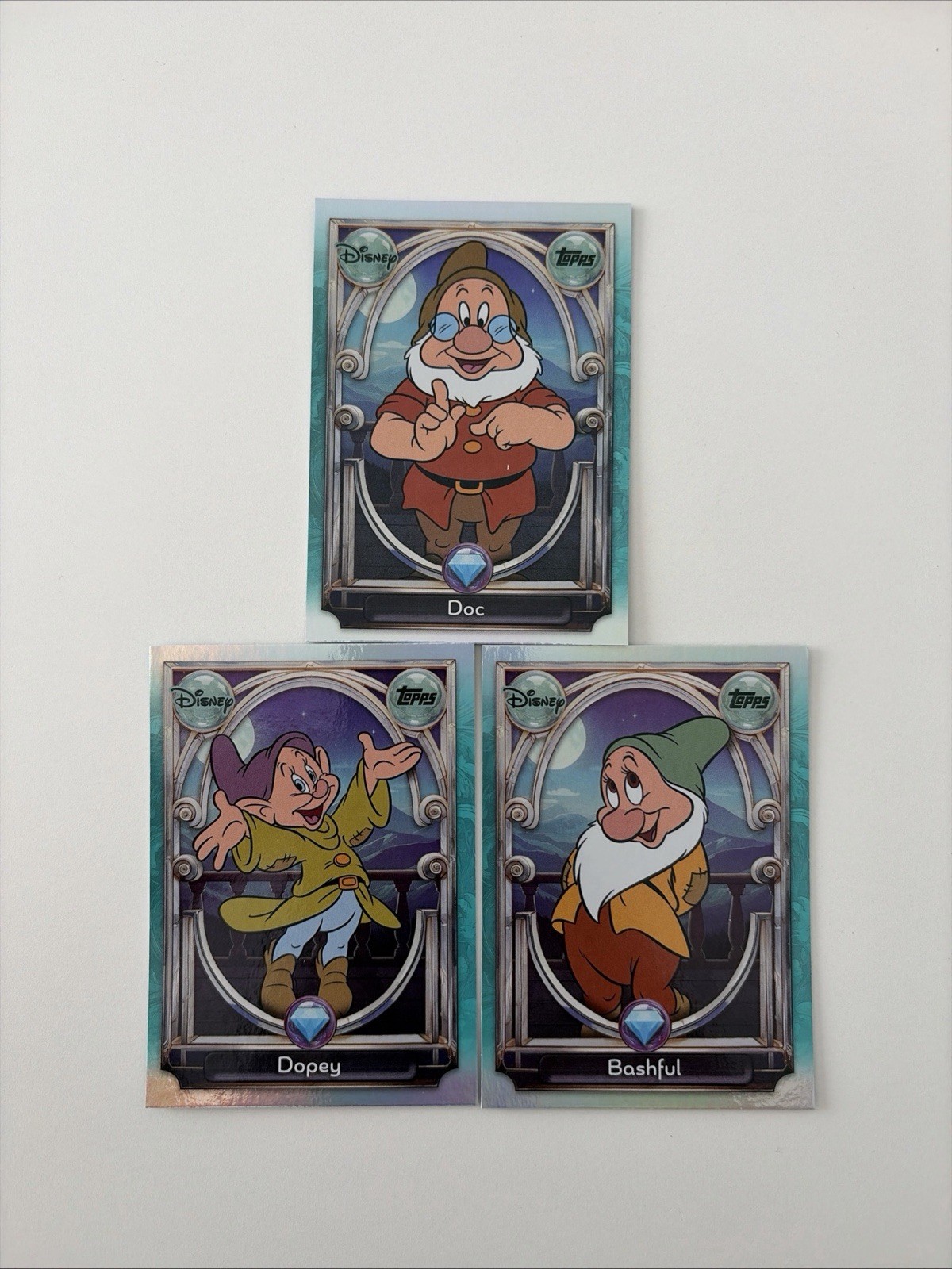 Topps Disney Snow White Dopey Doc Bashful Trading Card Lot, 3 (107, 101, 105)