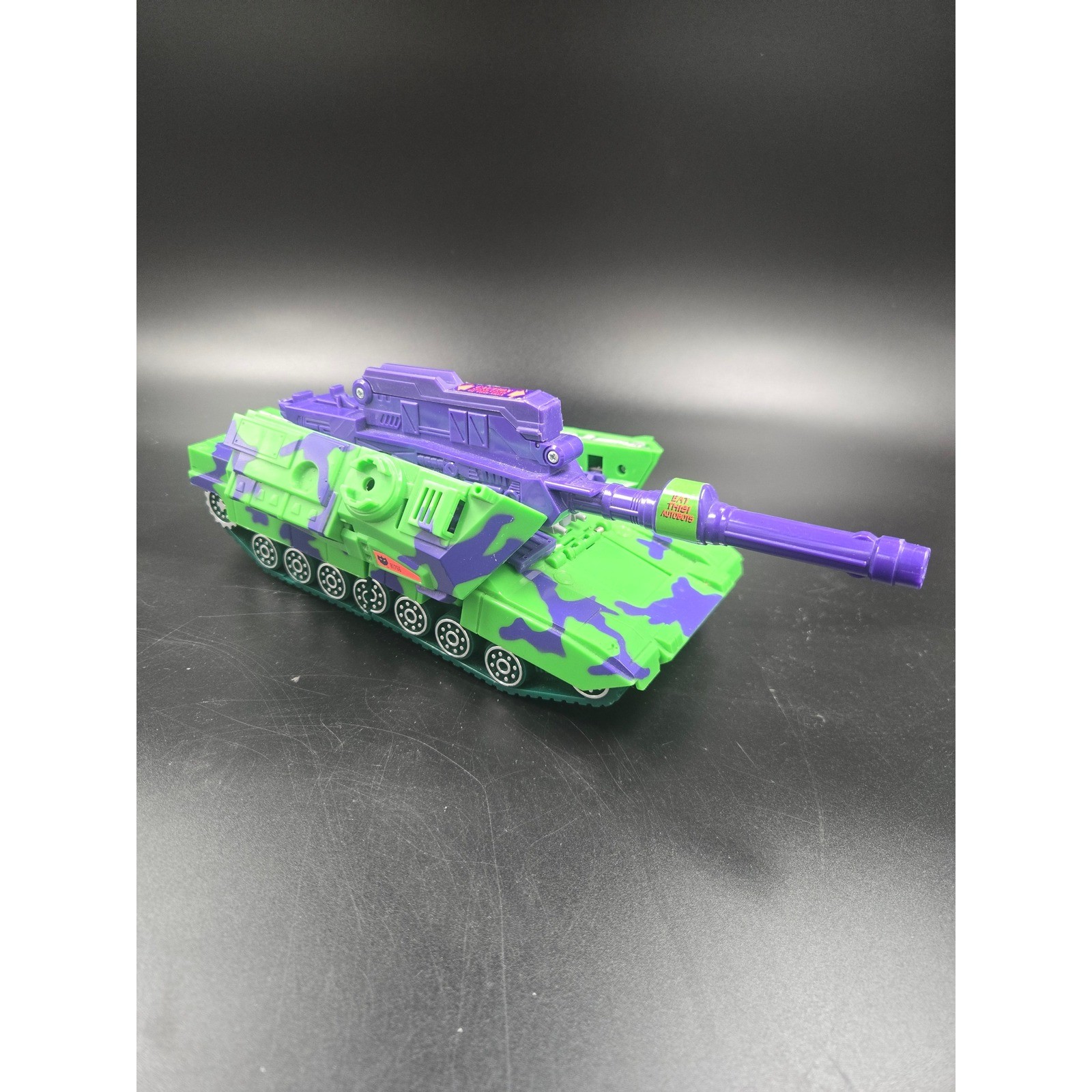 Vintage 1992 Transformers Megatron G2 Decepticon Green Tank Takara Hasbro