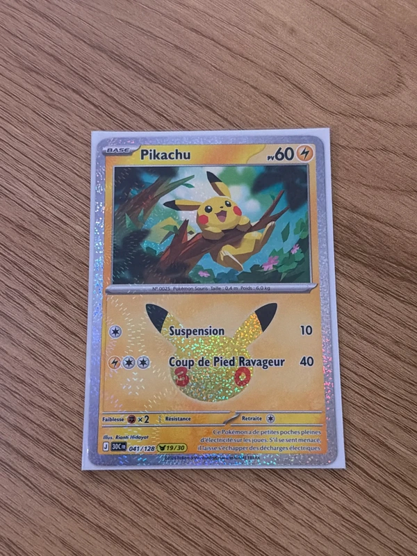 Pikachu 19/30