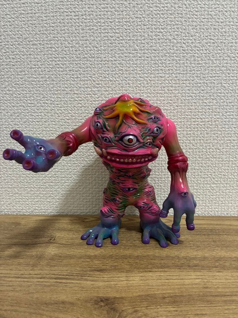 Shikaruna Sciccaluna Koubou "Mostro Spaziale Megila" Figura Sofubi Kaiju Giappone