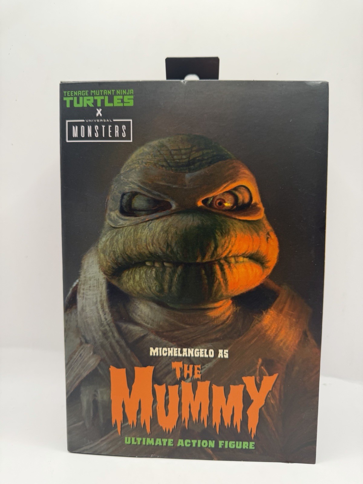 Modellino NECA Universal Monsters x TMNT Michelangelo come mummia 7" nuovo sigillato
