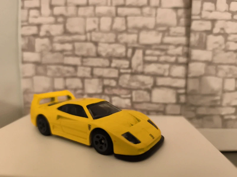 Hotwheel Ferrari F40 Competizione