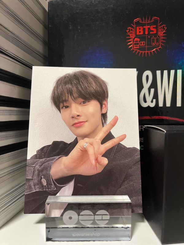 Stray kids I.N pob noeasy oficial pc