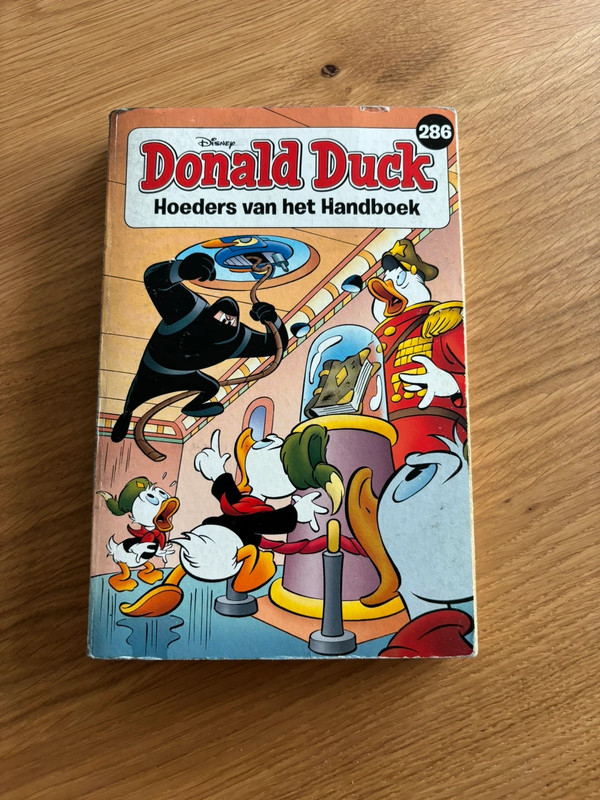 Donald Duck hoeders van het handboek