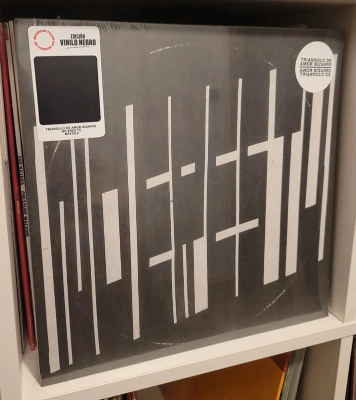 Triángulo de Amor Bizarro - No Eres Tú (12")