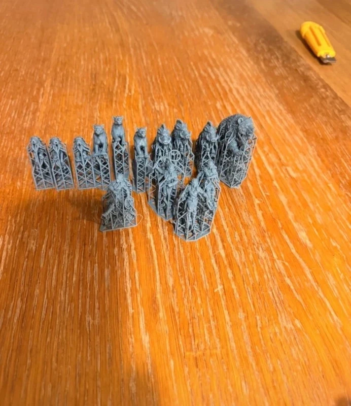 Feral Animals and Beastamers - Highlands Miniatures