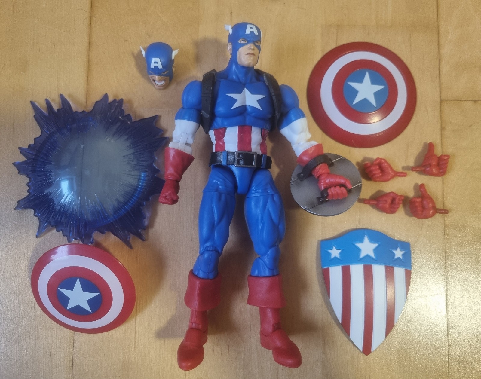 Marvel Legends Gamerverse Captain America w/ Marvel Select shields
