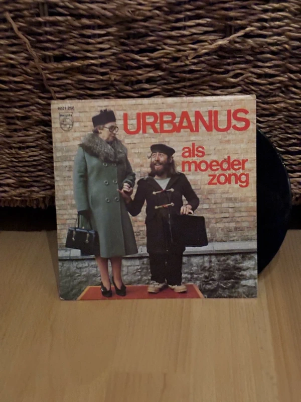 7" Vinyl Single Urbanus - Als Moeder Zong (Philips)