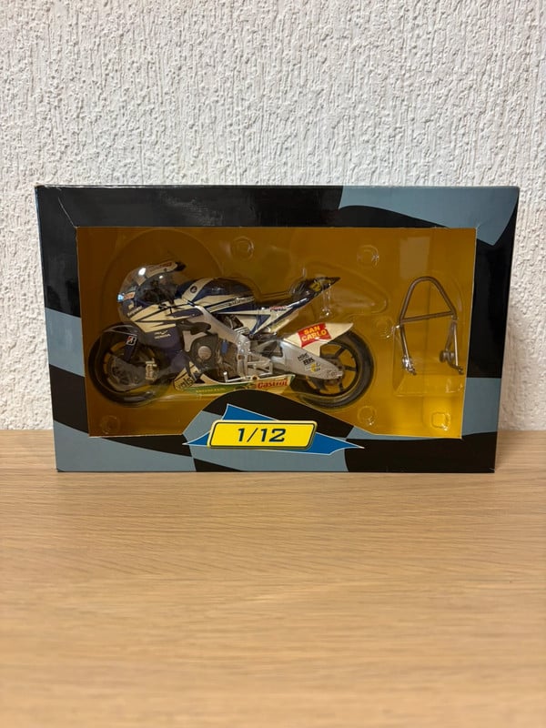 Honda 1/12 Toni Elías