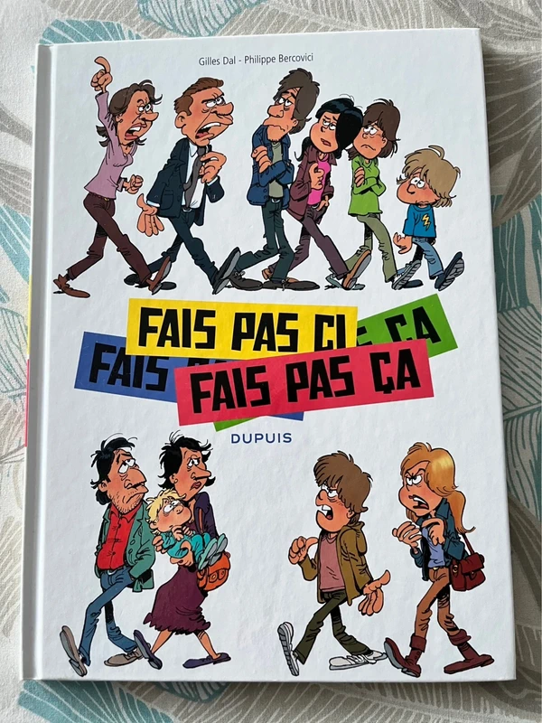Lot de 4 bandes dessinées