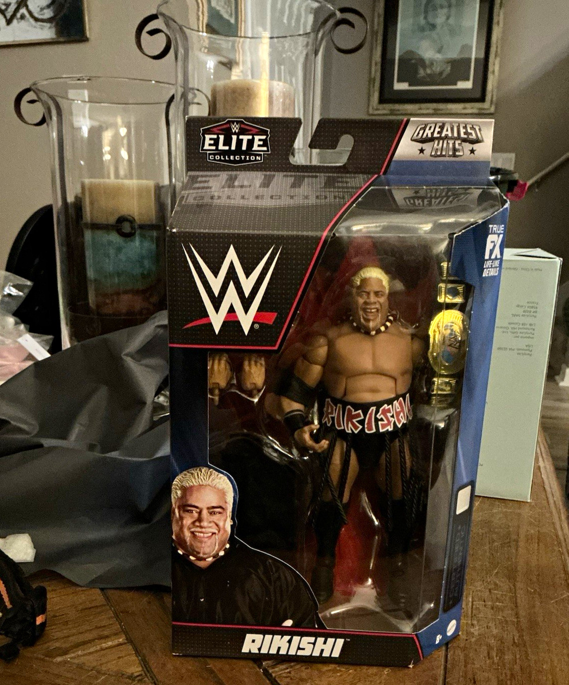 Mattel WWE Elite Collection Greatest Hits Rikishi personaggio in scatola con cintura