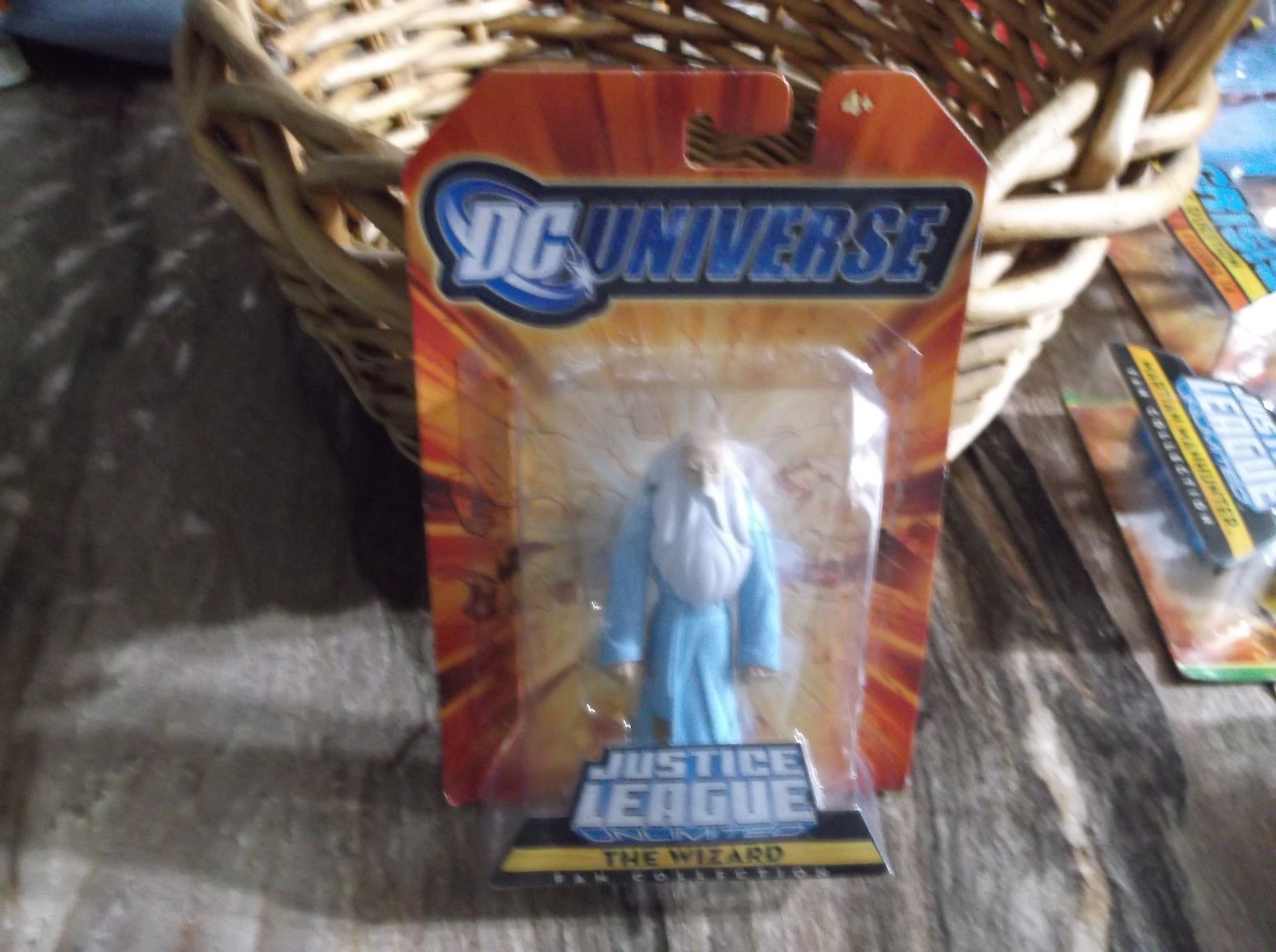 DC Universe Justice League The Wizard Fan Collection New