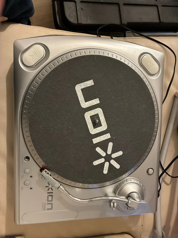 Platine vinyle Ion iTTUSB – Fonctionnelle