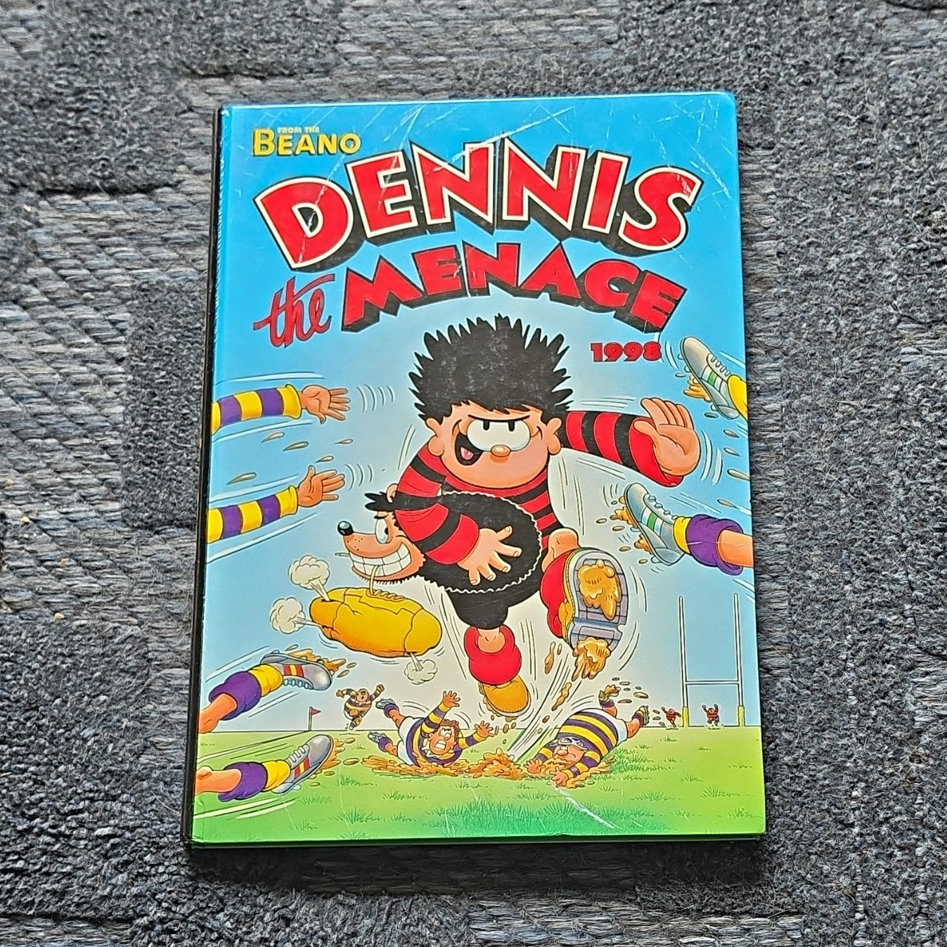 The Beano Dennis the Menace Book 1998 Hardback Annual English Colour