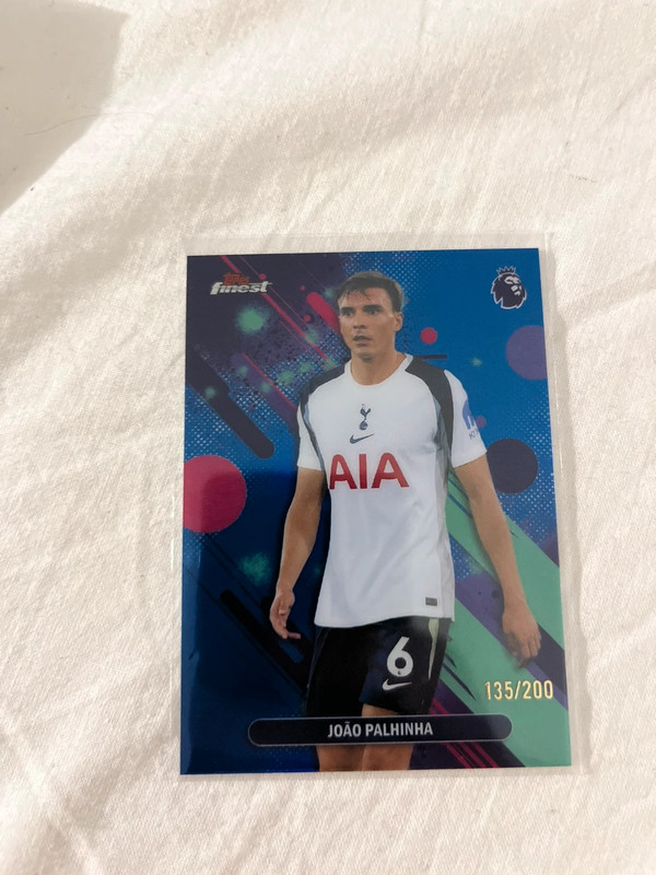 Carte foot Topps finest palhinha 135/200