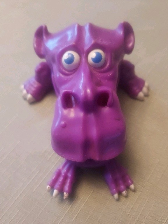1986 Ghostbusters Purple Mini Traps Ghost