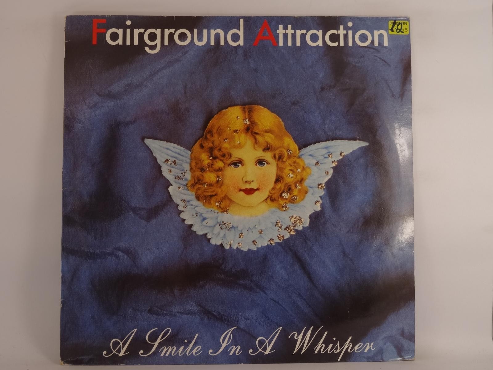 FAIRGROUND ATTRACTION A SMILE IN A WHISPER (196) 4 Track 12" Single plus Picture