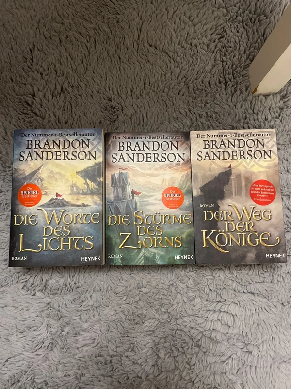Drei Teile der Buchreihe 📚