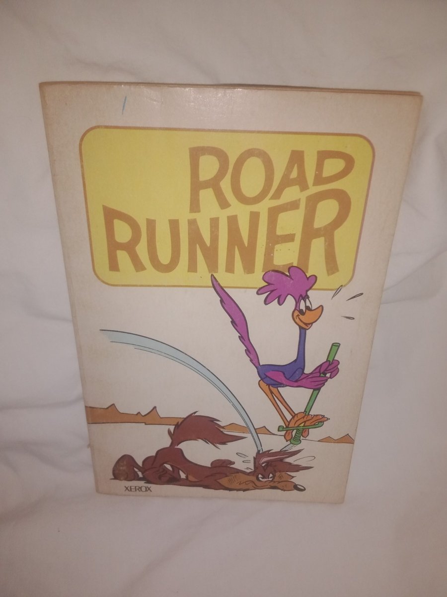 Road Runner Wile E Coyote libro dei cartoni animati 1971 giocattolo da lettura bambino vintage 