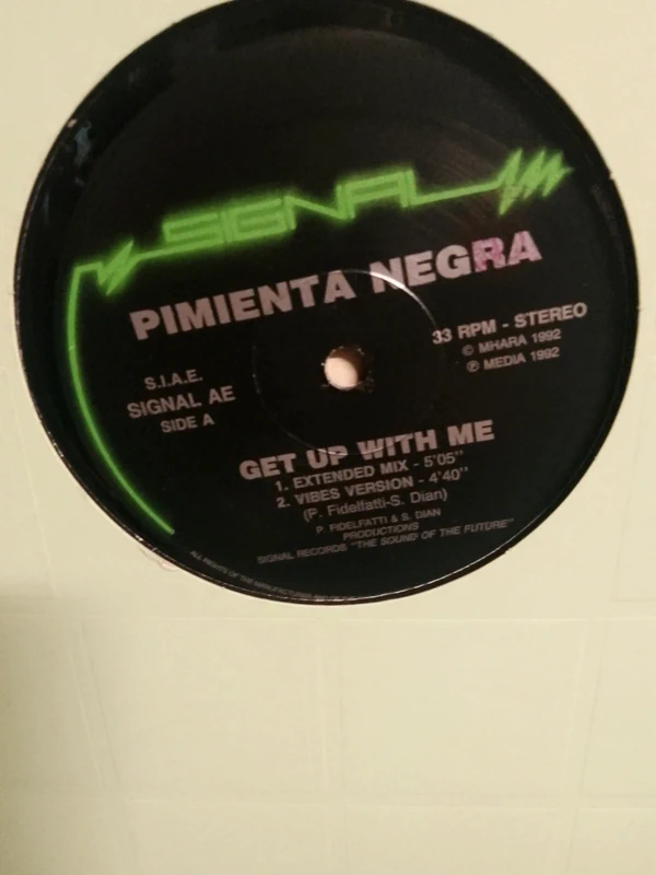 Pimienta Negra get up with me