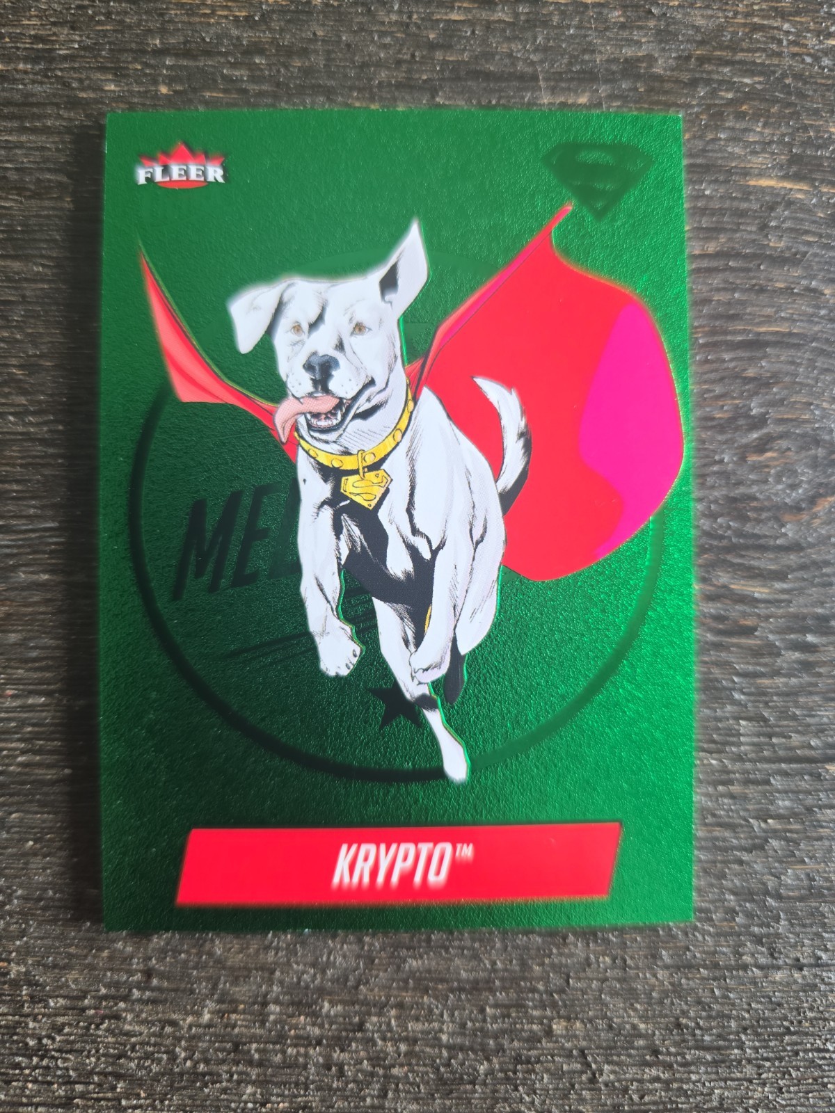 Fleer Ultra Superman Emerald Medaglions Crypto 9/10 #M-16 