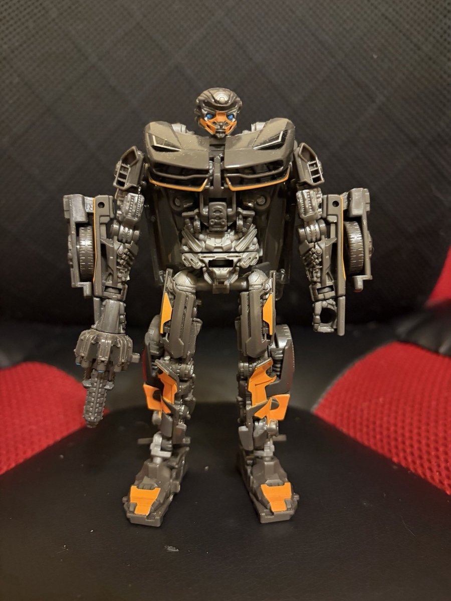 Transformers Studio Series 93 Hot Rod L'ultimo cavaliere (completo)