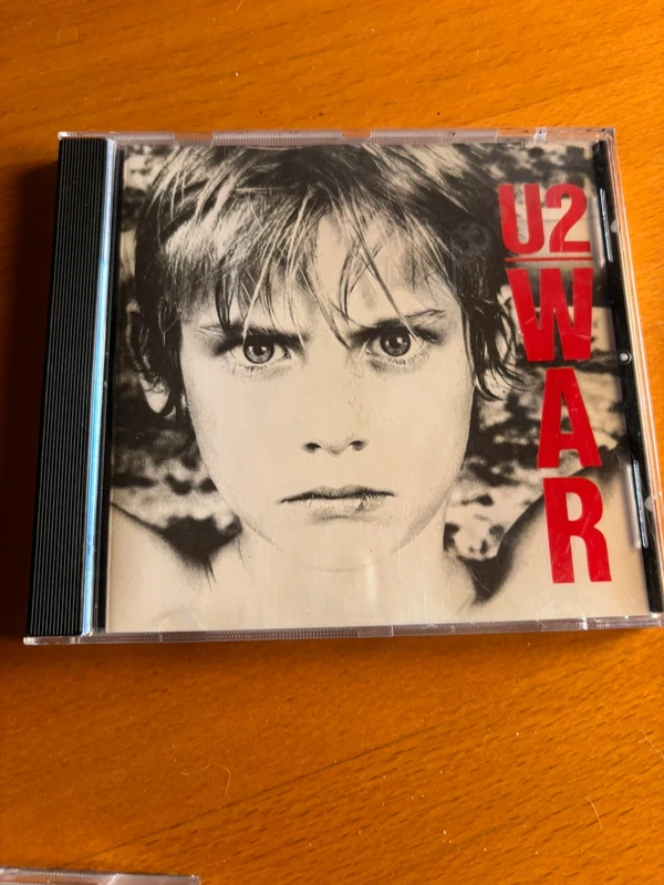 Cd U2