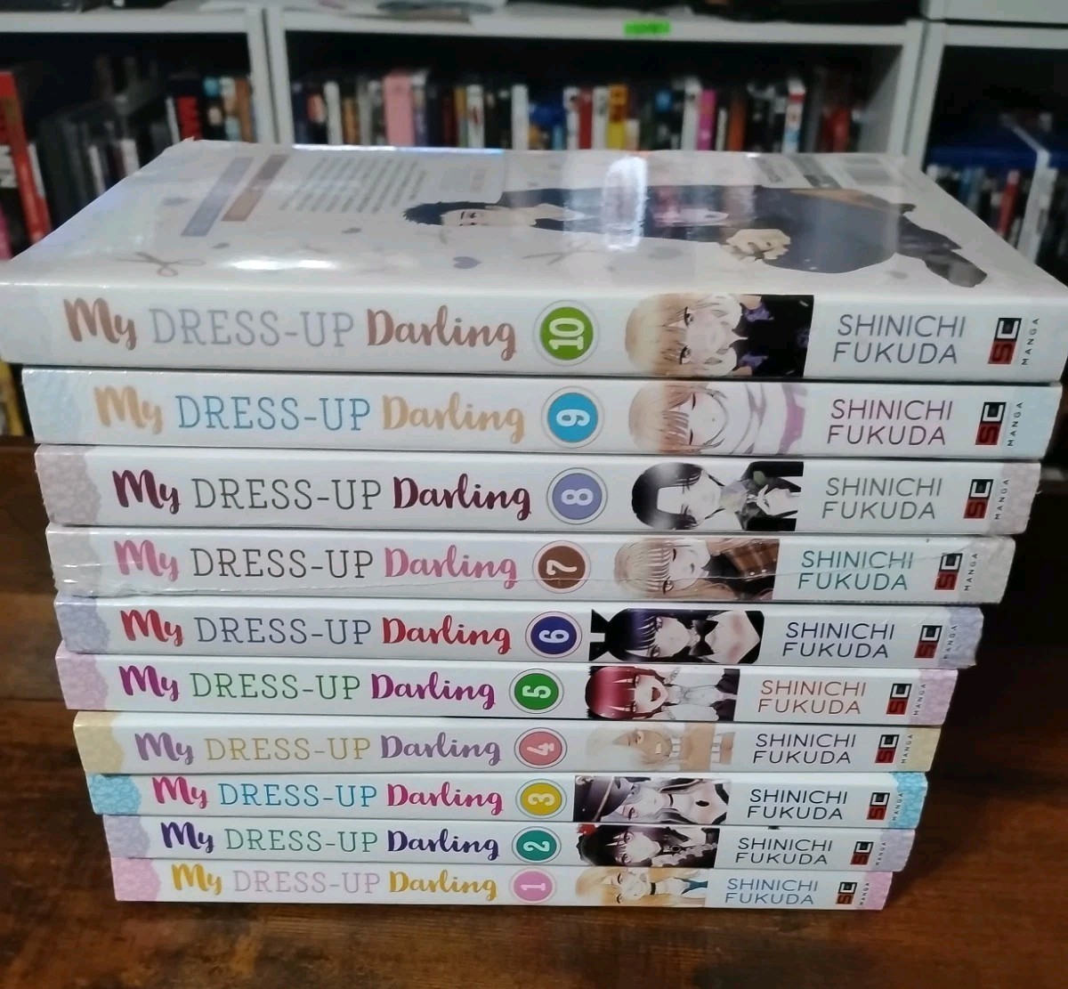 Lotto manga My Dress-Up Darling vol. 1-10 inglese di Shinichi Fukuda PB