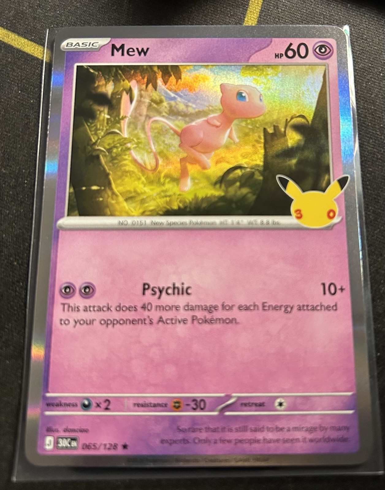 Mew Holo (timbrato 30° anniversario) 065/128