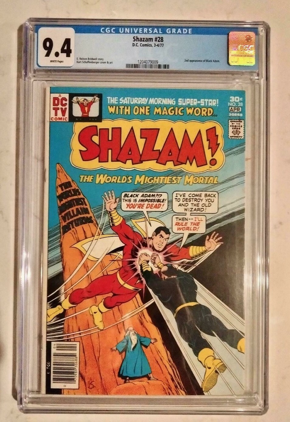 Shazam 28 CGC 9.4 1st Black Adam Appearance since Golden Age WHITE Pages