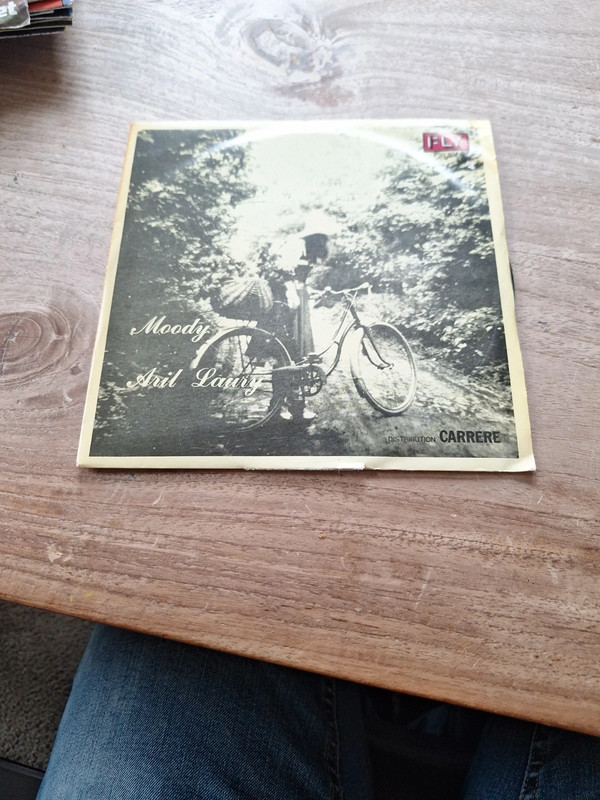 Vinyl single Aril Laury