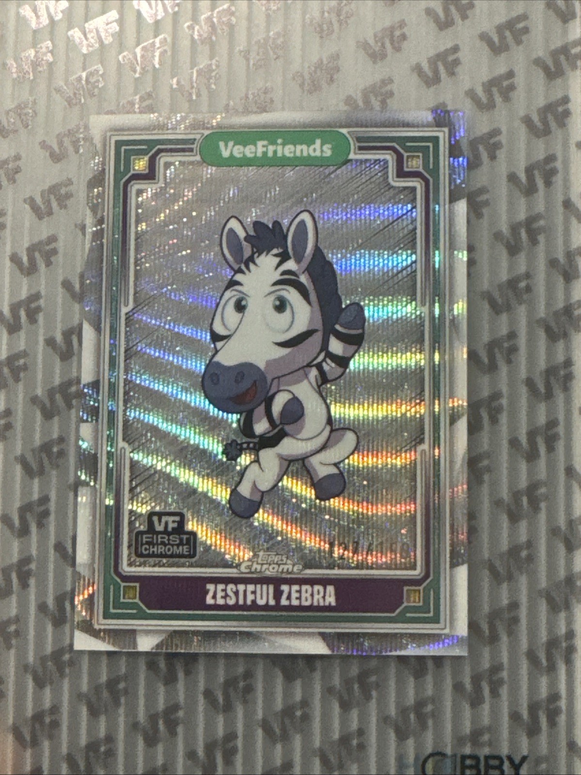 VeeFriends Topps Chomre Zestful Zebra Refractor 127/150 Rare