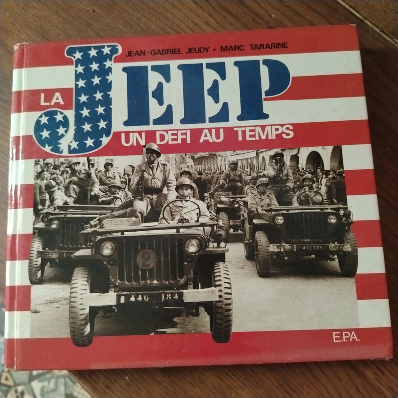 Vends livre Jeep Un Défi au temps 10€