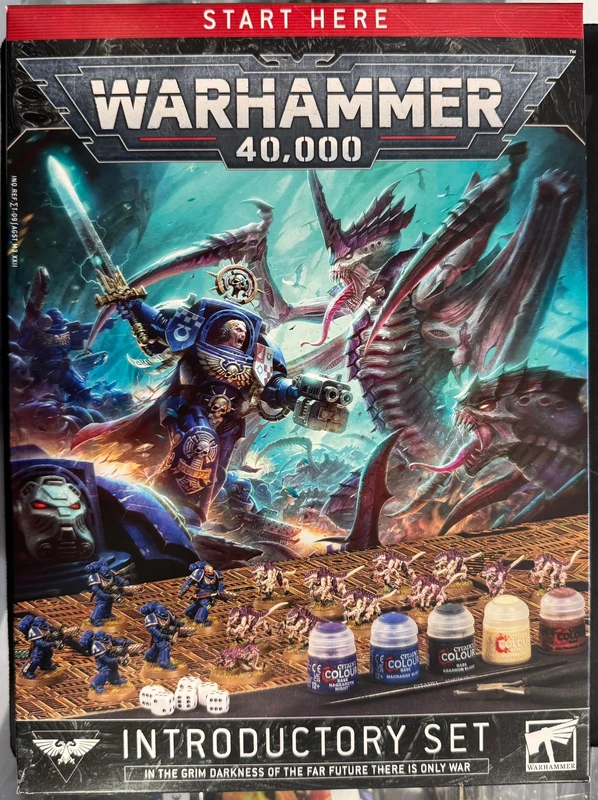Warhammer 40K – Introductory Set – Space Marines & Tyranides