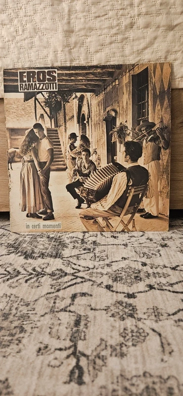 Vinile LP Eros Ramazzotti – In certi momenti (1987) 33 giri

📝 Descrizione