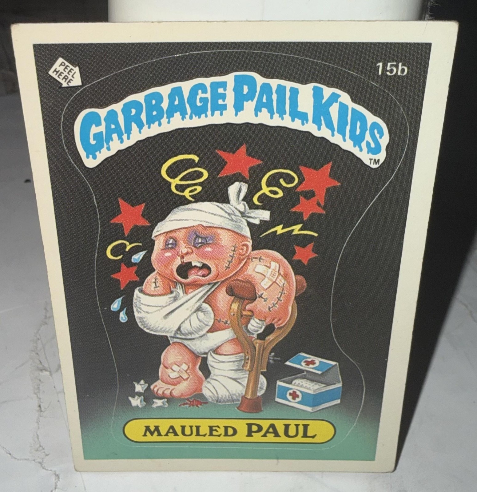 Carta adesiva vintage 1985 Topps Garbage Pail Kids serie 1 15b Mauled Paul