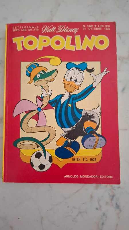 Topolino n. 1092 (1976), copertina dedicata all'interno F.C. 1908