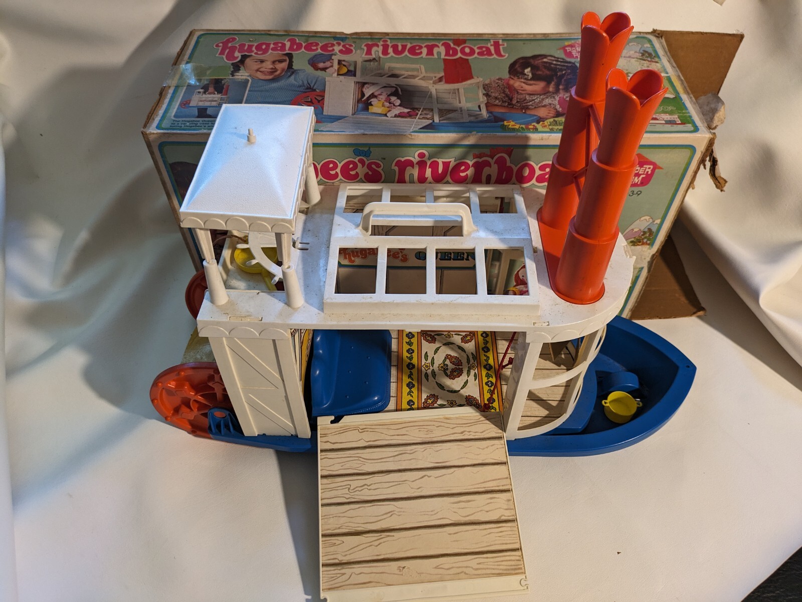 1976 Hugabee's Queen Riverboat Paddle Wheel Romper Room Hasbro HTF Scatola