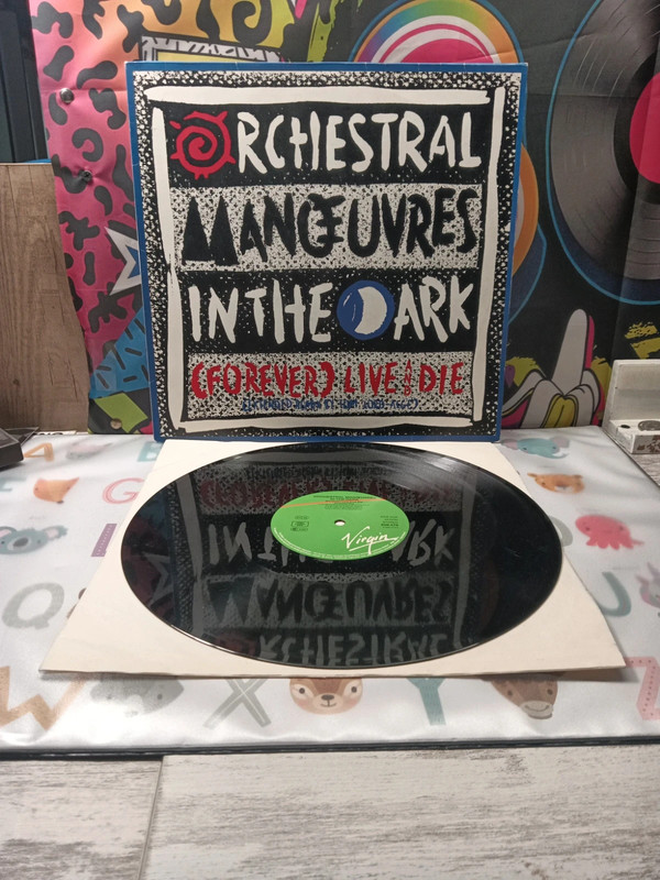 Orchestral manoevres un the dark - live and die