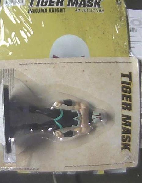 PAKUMA KNIGHT- TIGER MASK 3D COLLECTION 47' USCITA  -CENTAURIA EDICOLA