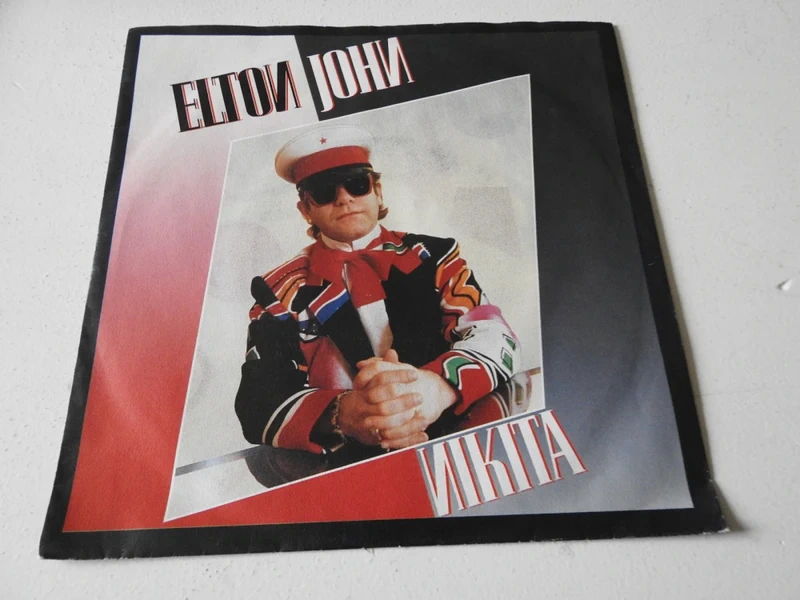 Vinyle 45 Tours  -Vintage 1985 - Elton John - Nikita