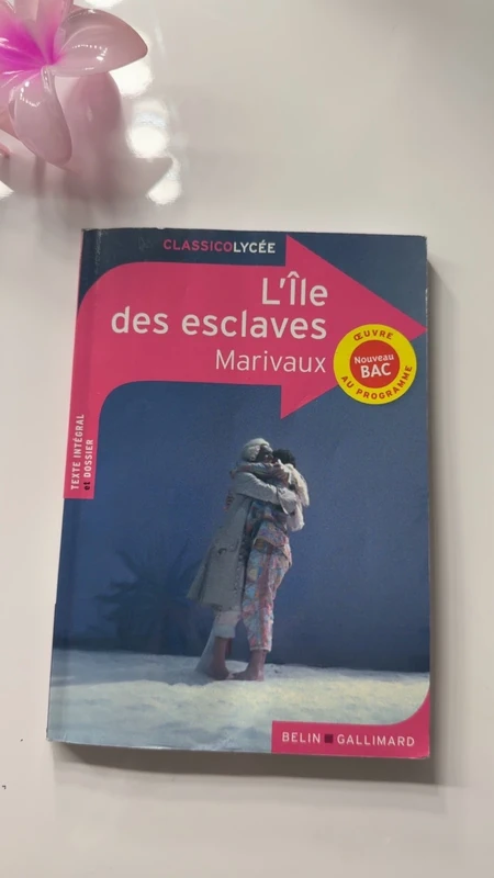 Livre L’île des Esclaves de Marivaux