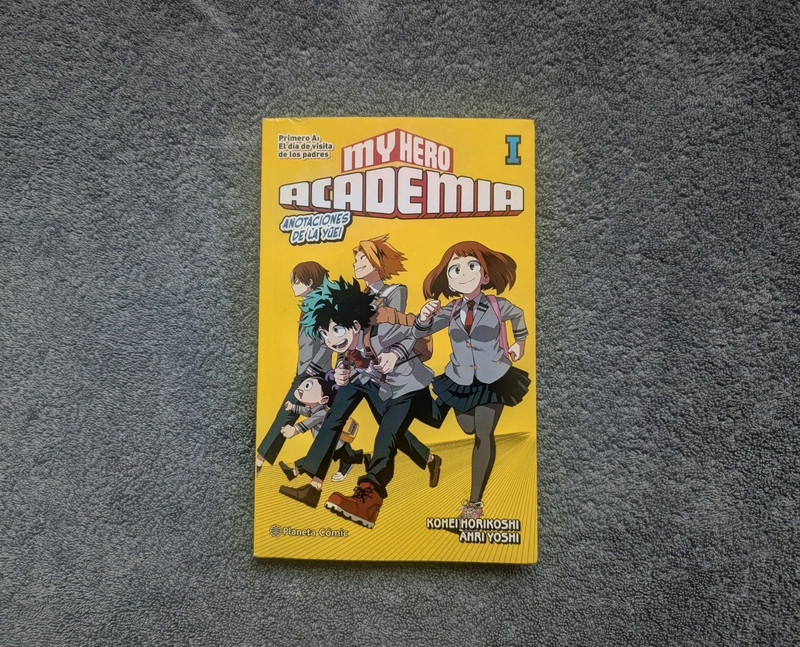 My Hero Academia: Anotaciones de la Yūei Vol. 1 📚 | Planeta Cómic | Como nuevo