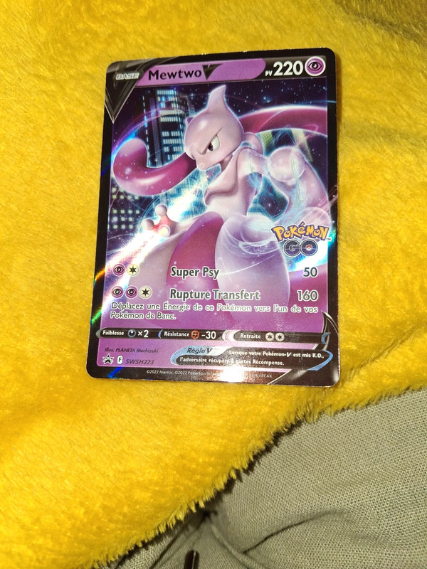 Carte Pokemon Mewtwo V