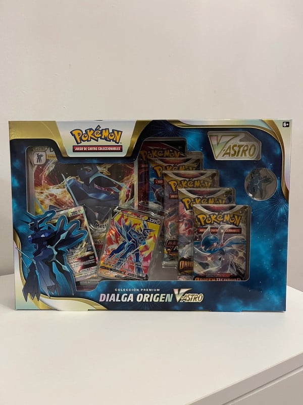 Booster de Dialga Origen V Astro en español